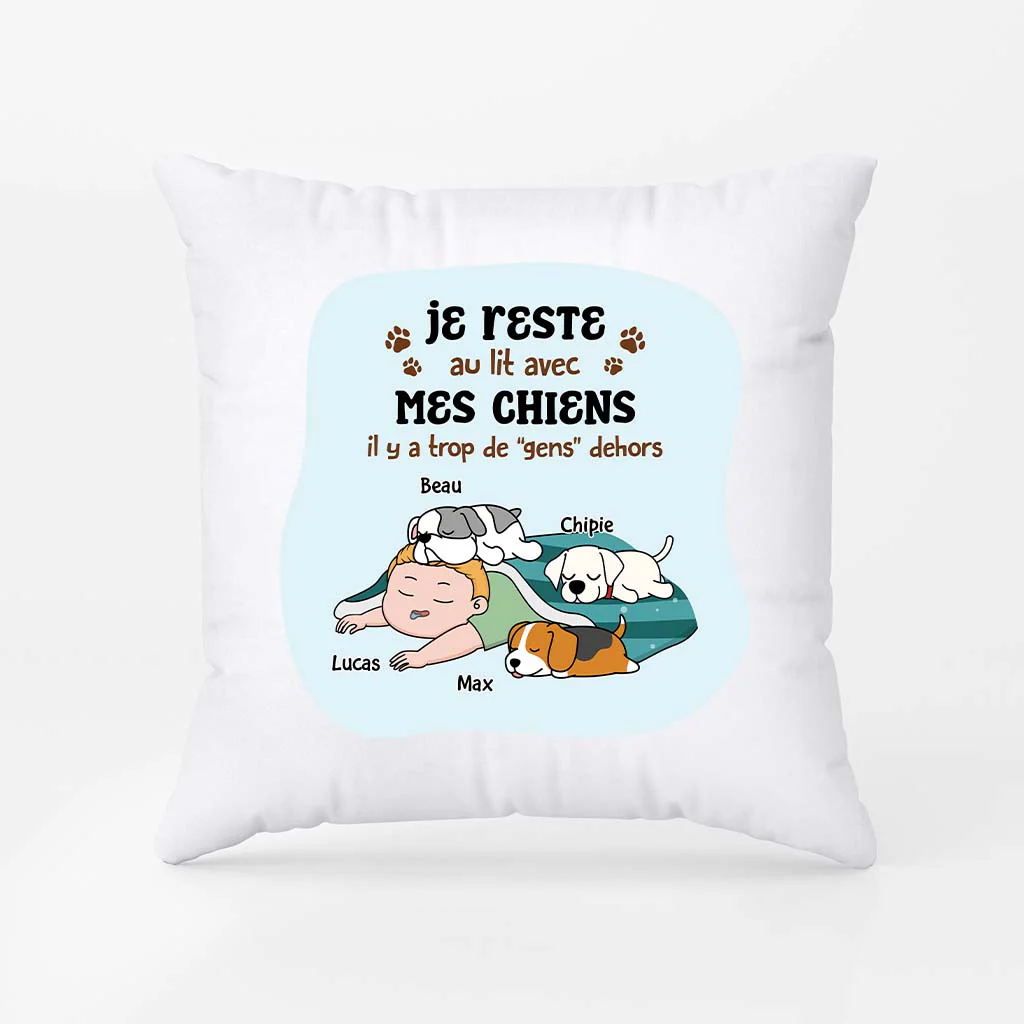 Cadeau Personnalisé Chien | Coussin J'aime Rester Dans Mon Lit Avec Mes Chiens