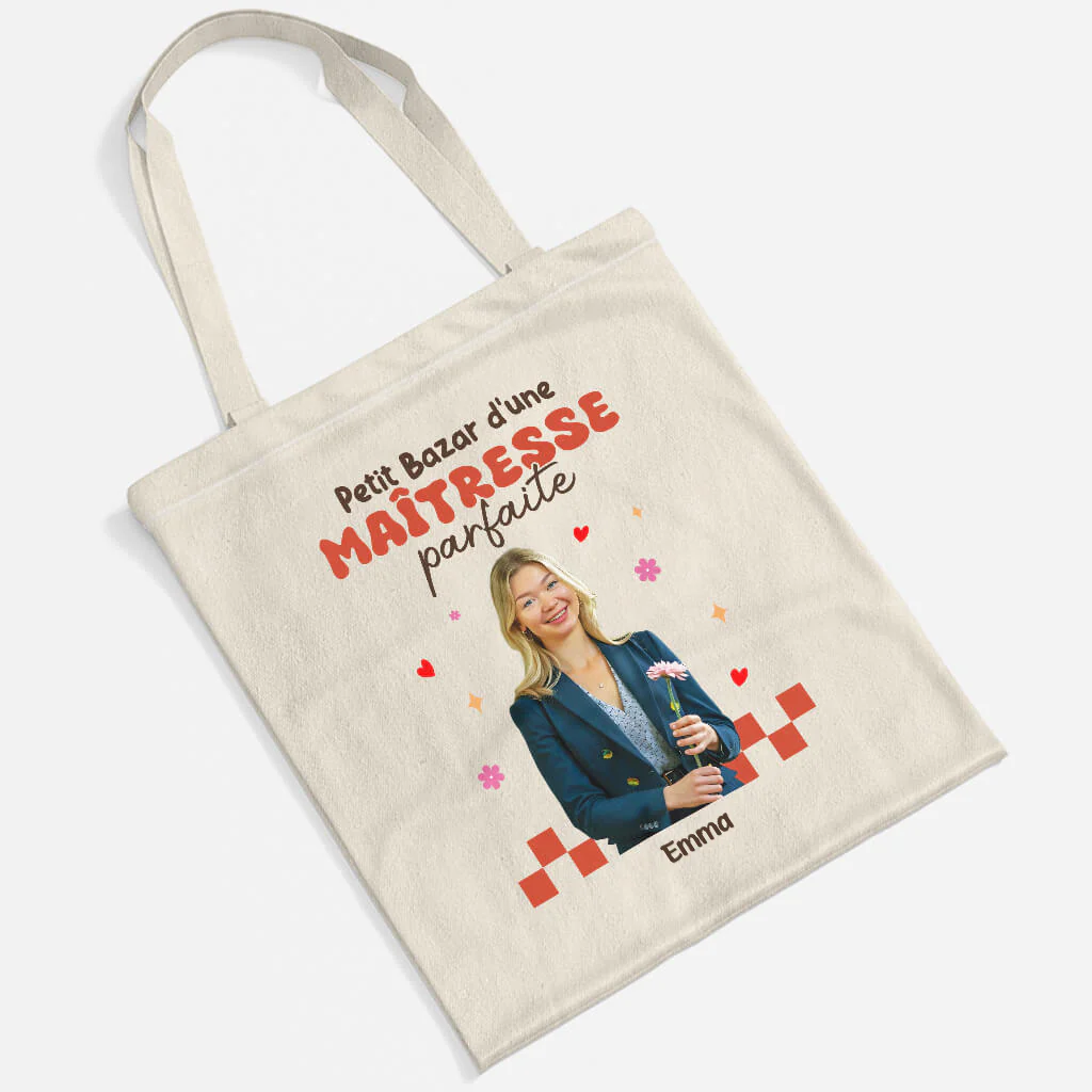 Petit Bazar d'Une Maîtresse Parfaite - Tote Bag Maitresse Personnalisé - Image 2